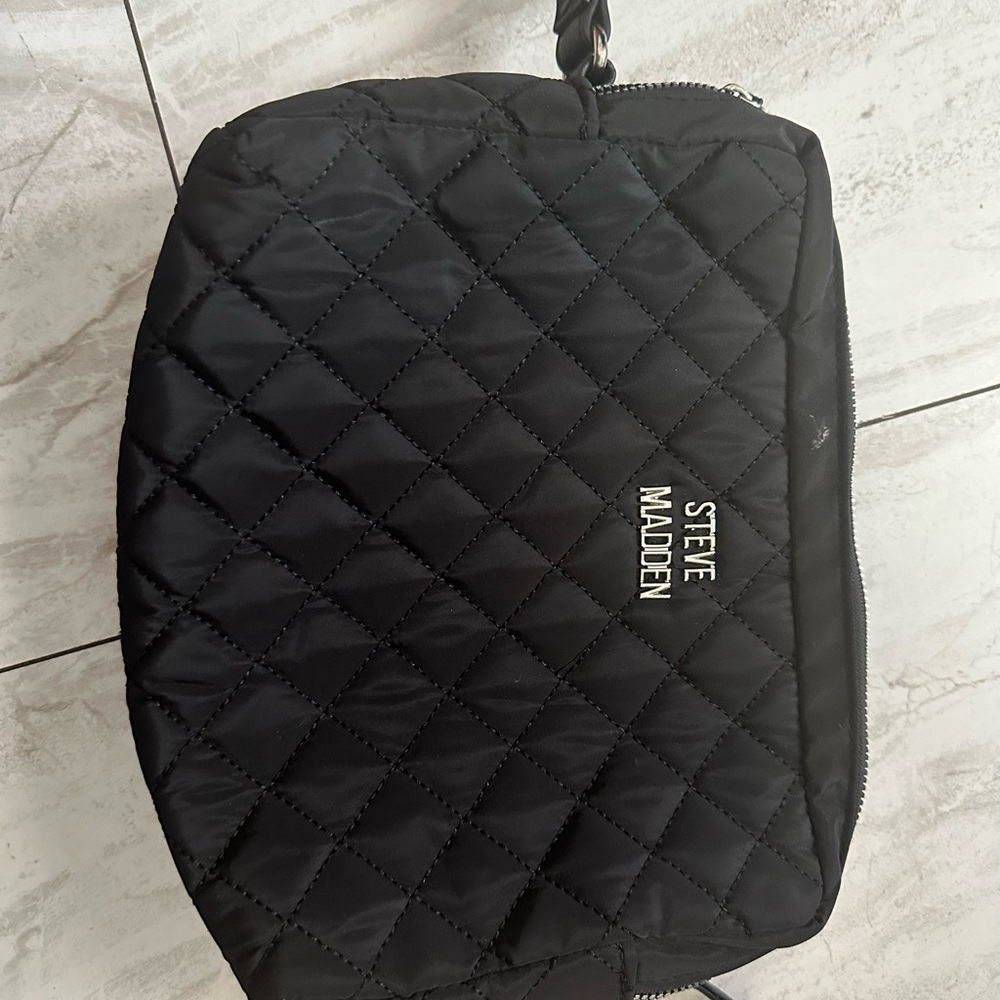 Steve Madden Quilted Black Belt Bag
